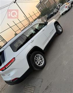 جیپ L گراند شیرۆکی